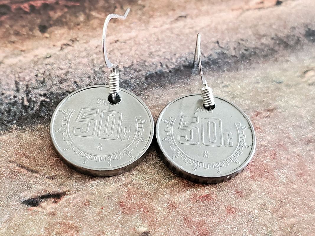 Crafty Rice tutorial to transform your international coin collection into a beautiful set of earrings. 